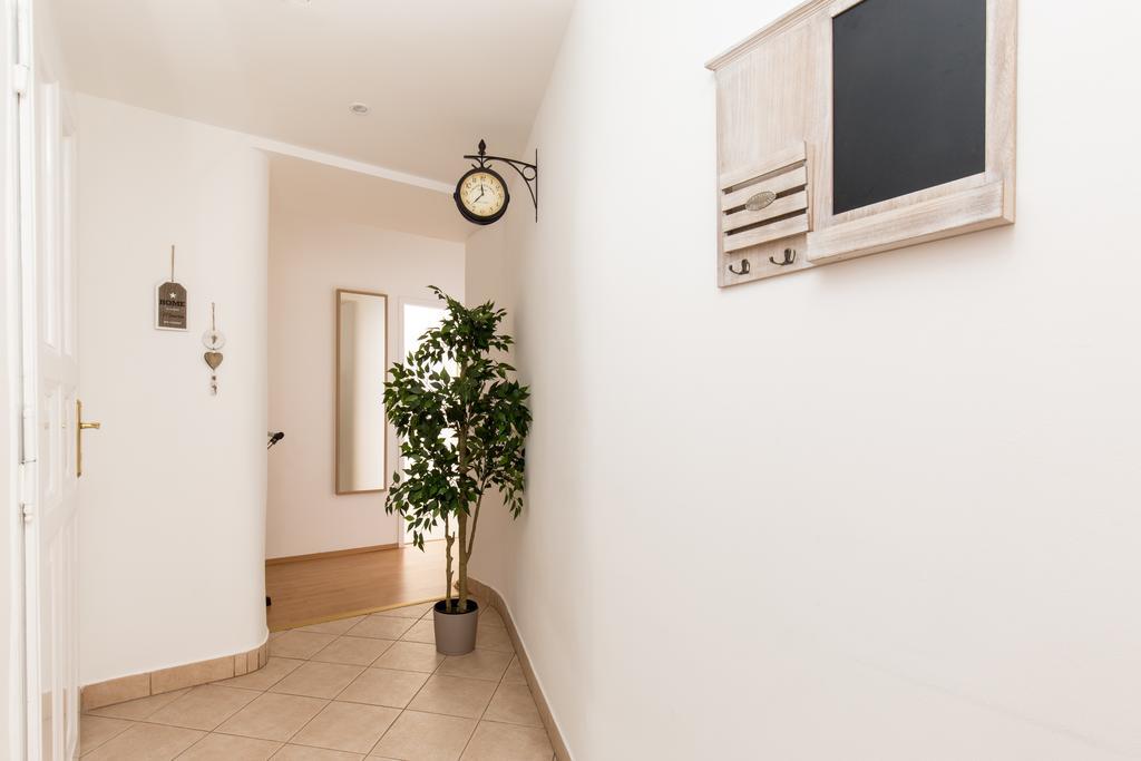 Bpm: Dob70 Classic Apartment In Downtown Budapest Værelse billede